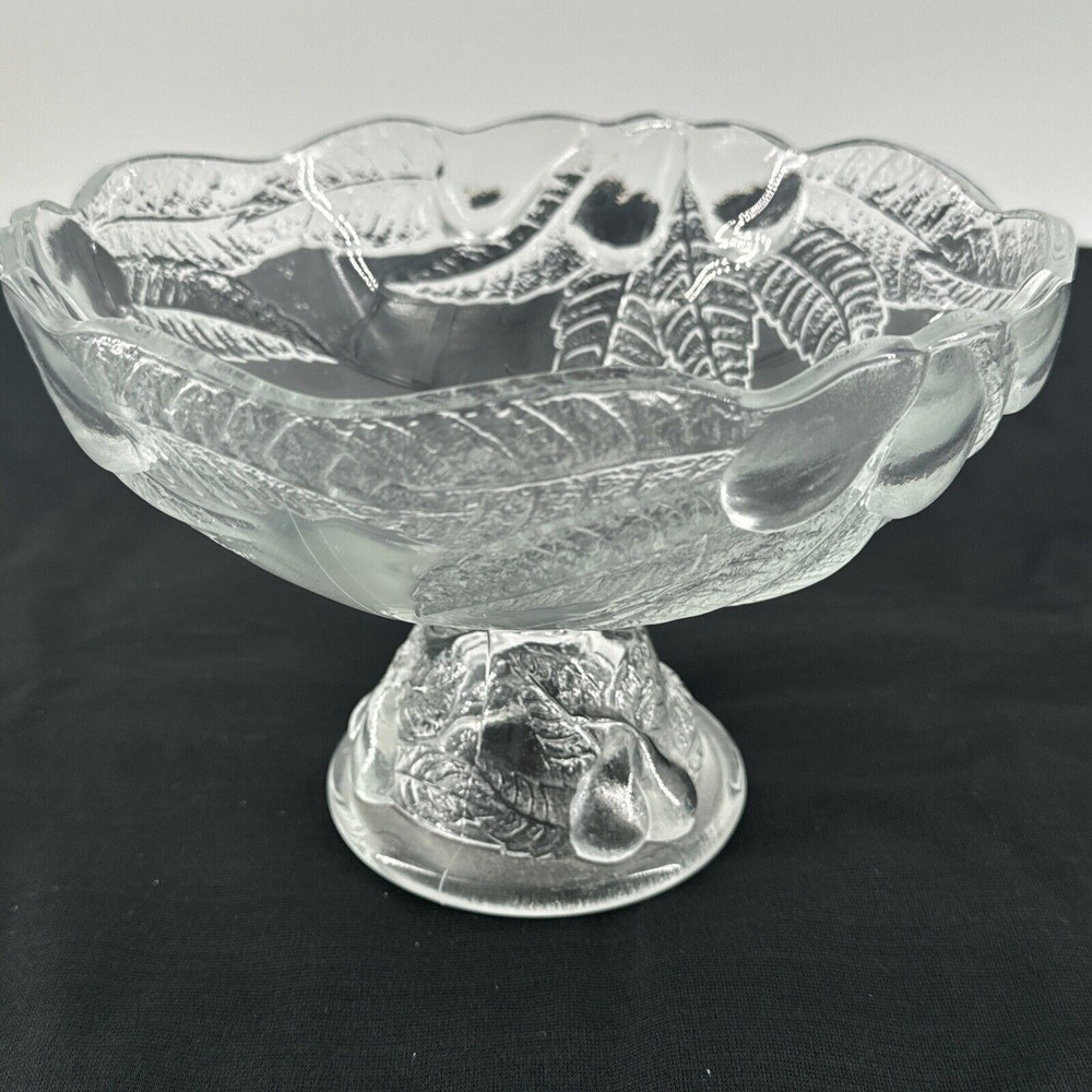 Pedestal Fruit Bowl Pear Leaf‎ Design Vintage 80s Teleflora Pressed Glass 7.5" D